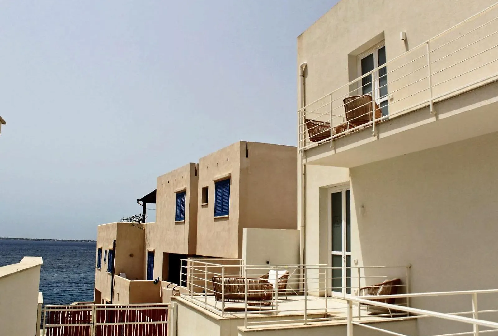 Fenici Levanzo - Island Apartments 0*,