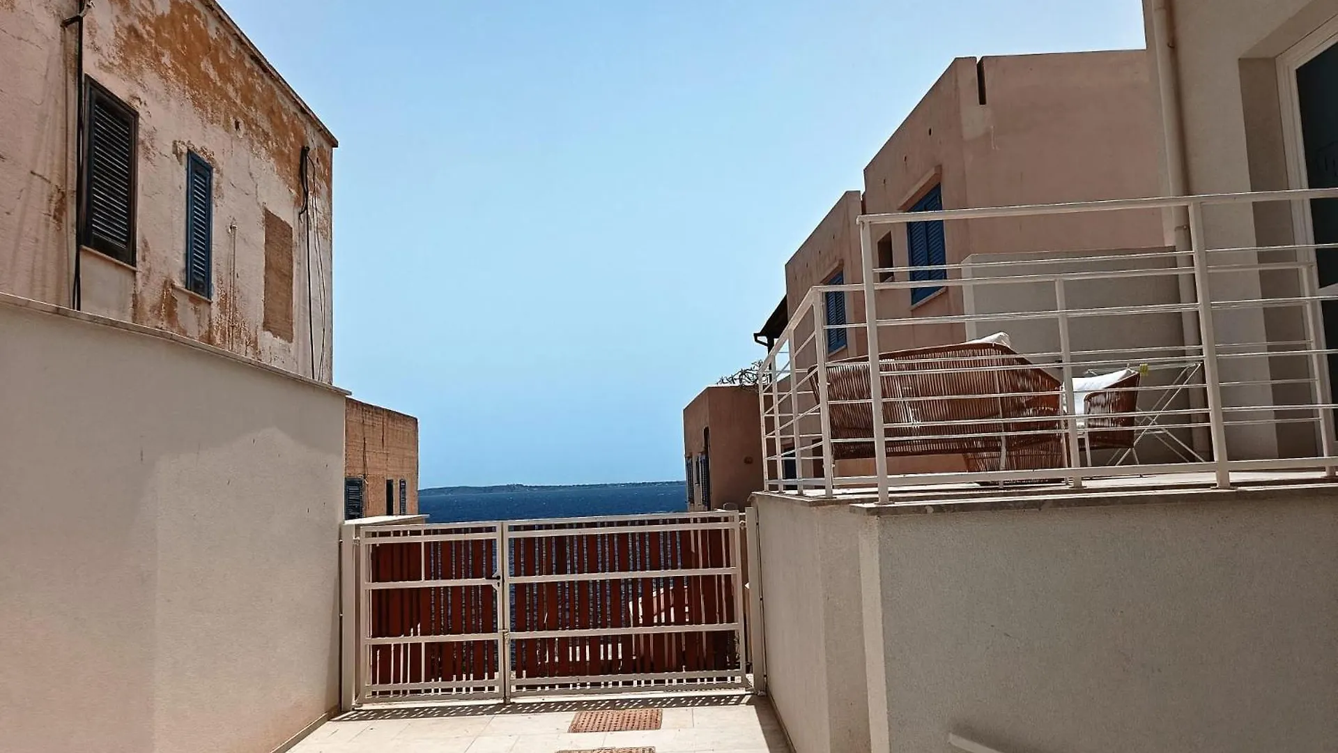 Fenici Levanzo - Island Apartments